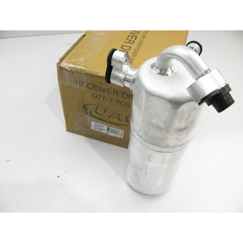 UAC RD10070C A/C Accumulator