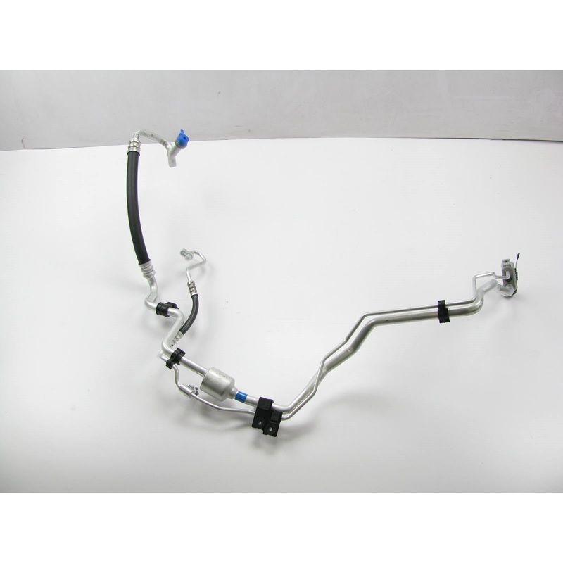 NEW UNBOXED OEM 977591U100 A/C Suction And Liquid Line For 10-12 Santa Fe