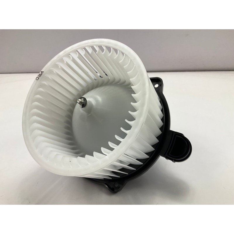 NEW UNBOXED OEM Bosch F00S3B2522 Blower Motor For 13-18 Santa Fe