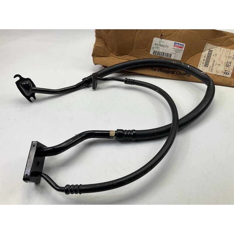 NOS A/C Refrigerant Suction Hose Line OEM For 92-93 Dodge Pickup Truck 4740276