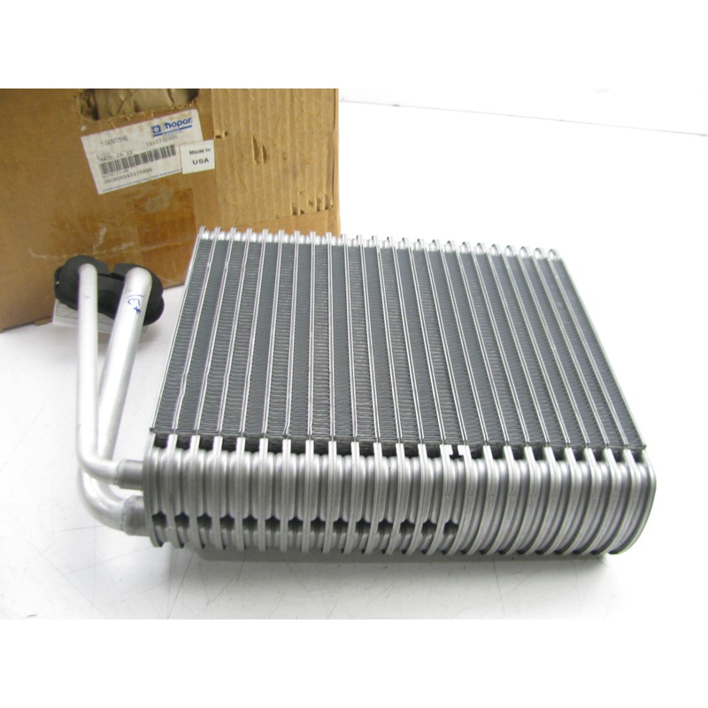 NOS OEM  A/C Evaporator Core 4797131AB For 92-95 Caravan,  Town & Country