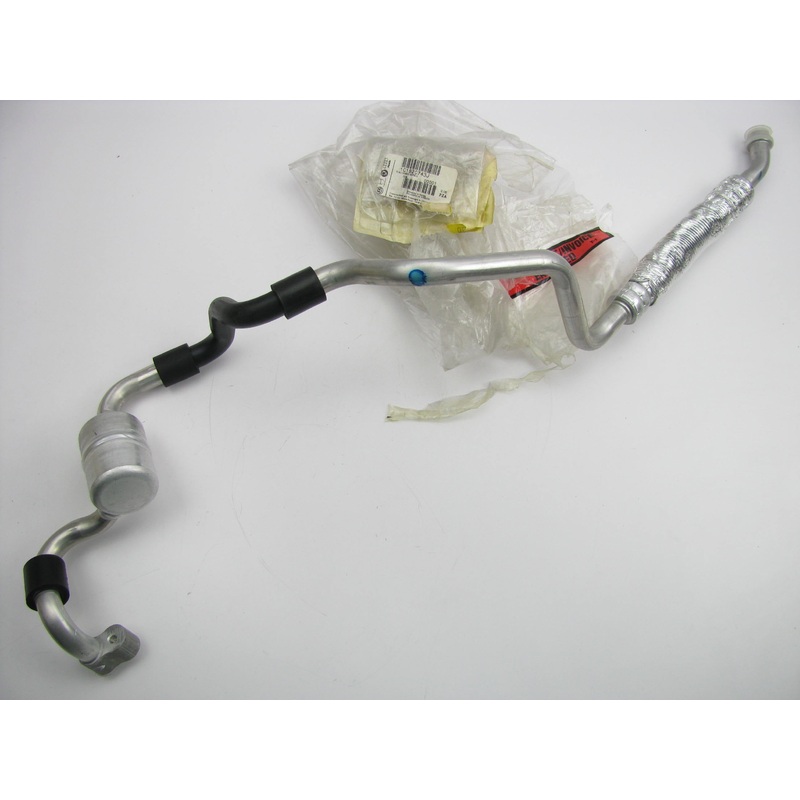 NEW OEM Rear Compressor To Evaporator A/C Refrigerant Hose 06 Beetle 1.9L Diesel
