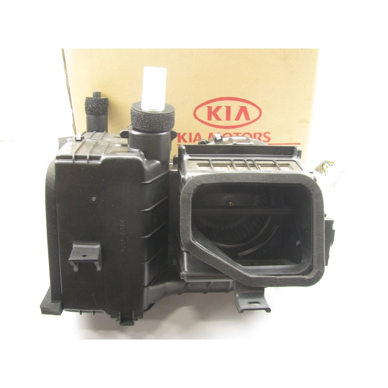 New Genuine A/C Evaporator Blower Box OEM For 2000-2004 Kia Spectra   1K2N461520
