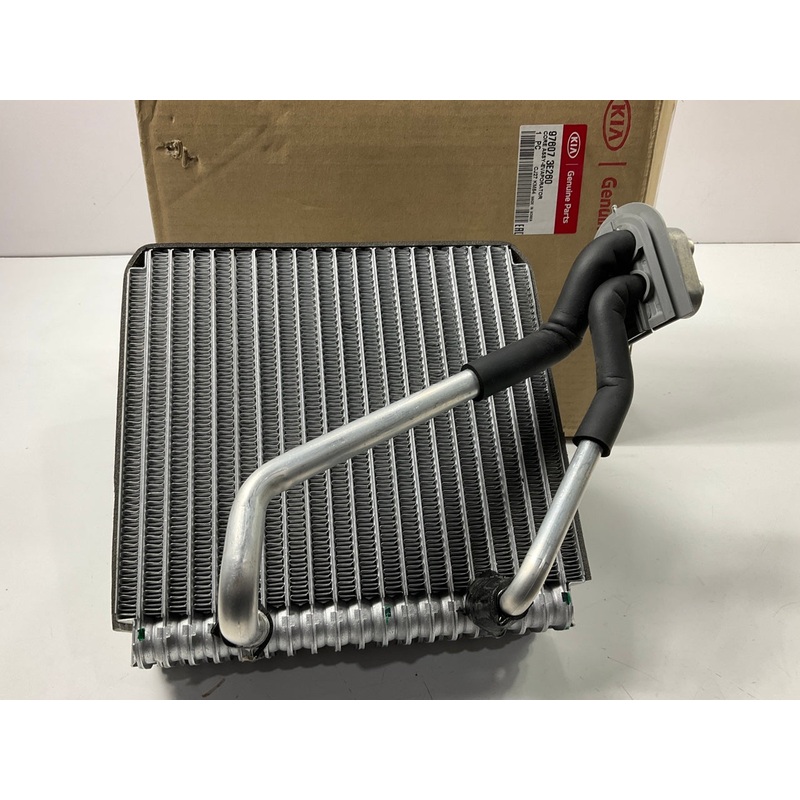 NEW GENUINE A/C Evaporator Core For 2007-2009 Kia Sorento 97607-3E260