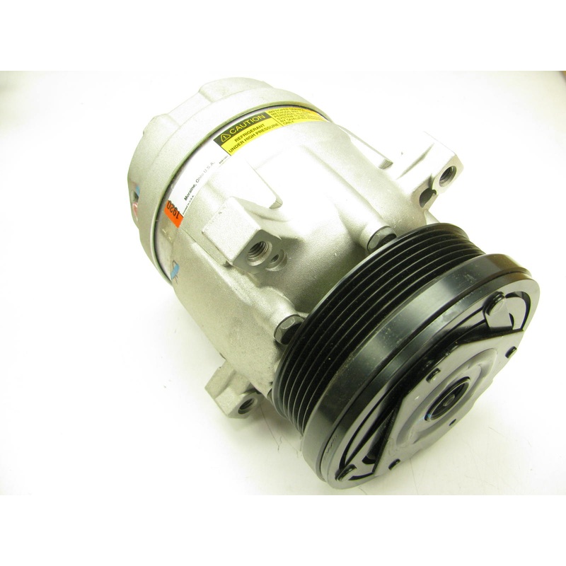 NEW - OUT OF BOX 010363 A/C Compressor & Clutch