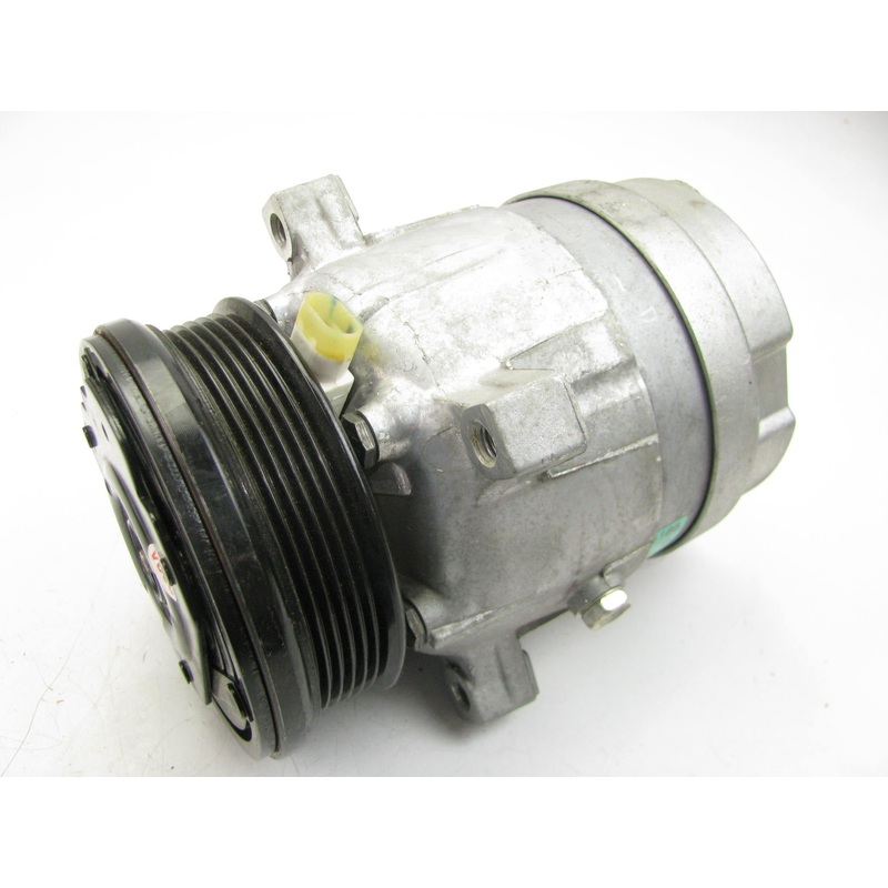 NEW - OUT OF BOX 11979 A/C Compressor W/ Clutch