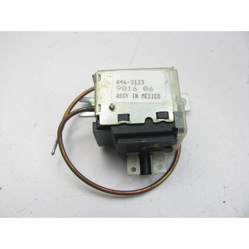 NEW - OUT OF BOX 22-800 A/C Mechanical Thermostatic Switch - 3847125 A46-3123