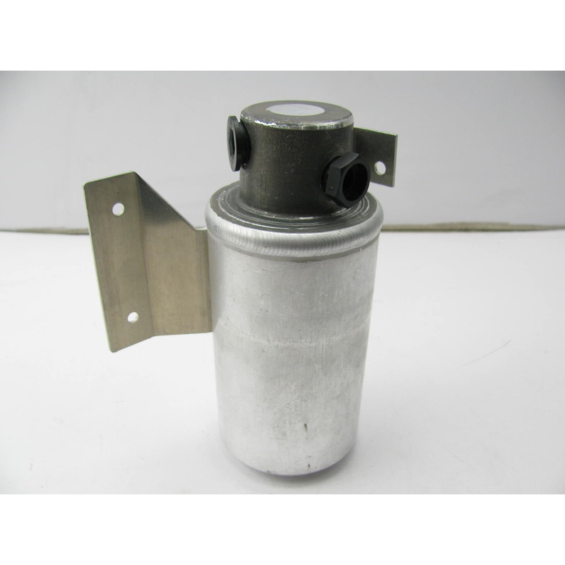 NEW - OUT OF BOX 3A0820191 A/C Accumulator Receiver Drier 1994-1997 VW Passat