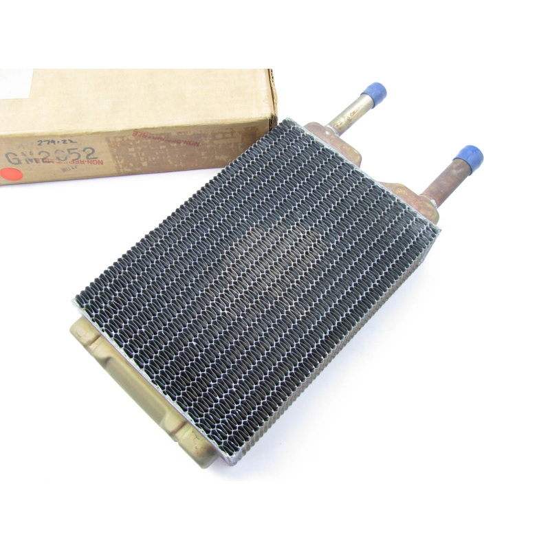 NEW - OUT OF BOX GM2052 Brass HVAC Heater Core