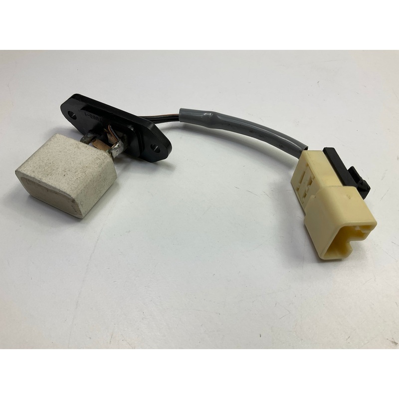NEW - OUT OF BOX RU-315 A/C Blower Motor Resistor