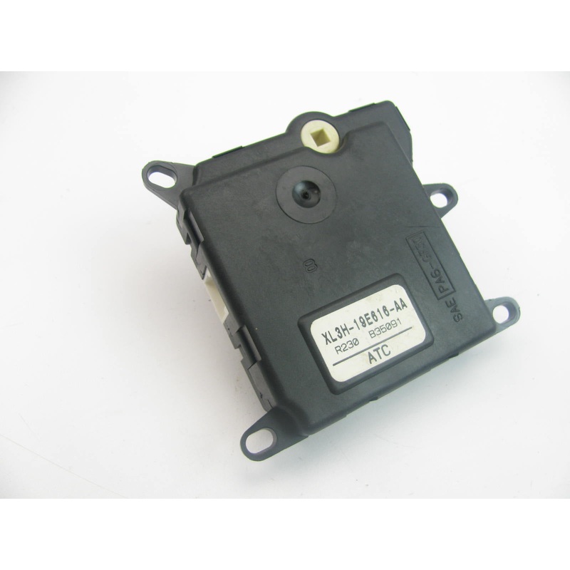 NEW - Out Of Box XL3H-19E616-AA HVAC Air Inlet Door Actuator 1998-2002 Navigator