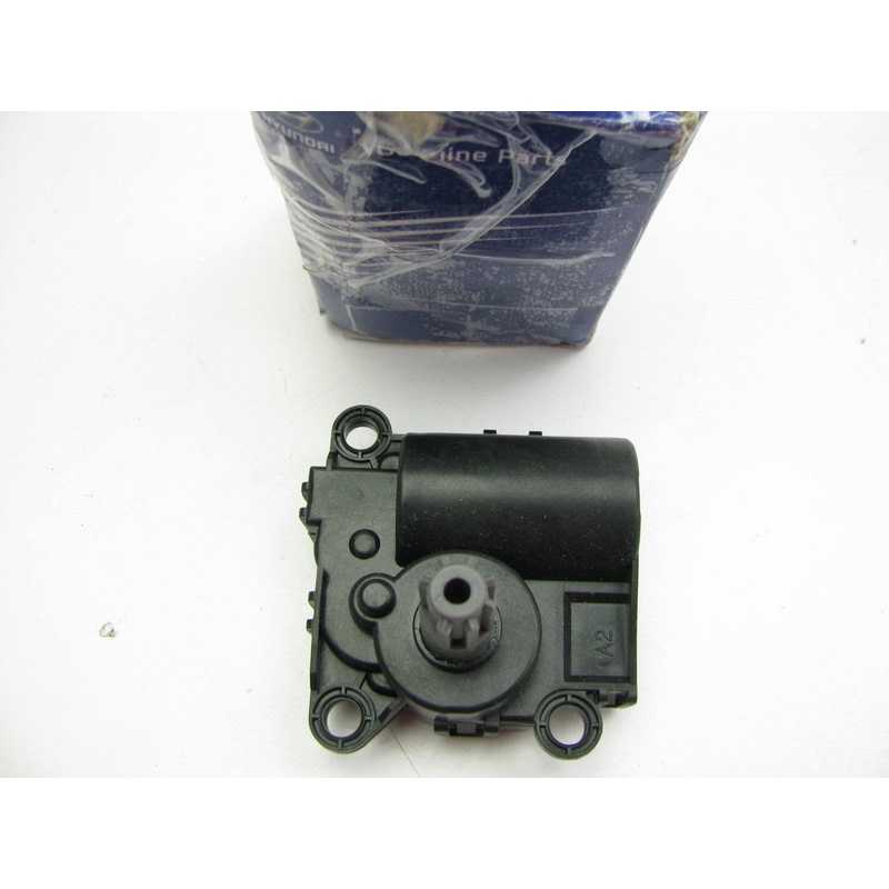 NEW - OEM Heater Blend Door Actuator For 2011-12 Hyundai Elantra, 10-12 Santa Fe