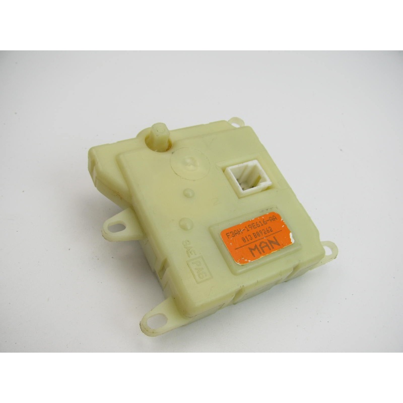 NEW - OUT OF BOX - OEM Ford F3AH-19E616-AA Heater Blend Door Actuator