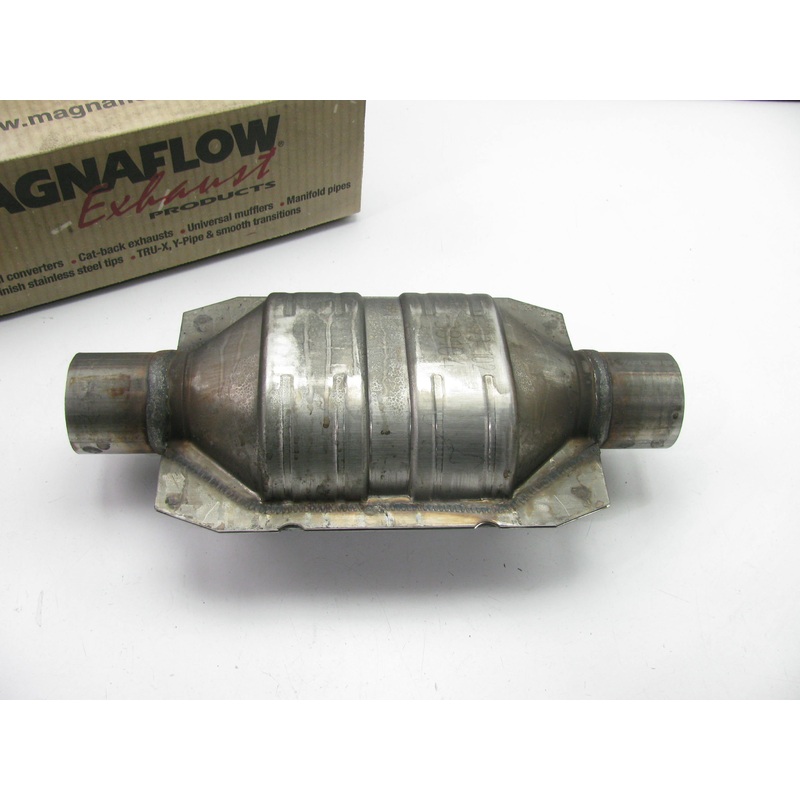 Magnaflow 338104 Universal Catalytic Converter - 2'' California CARB Compliant