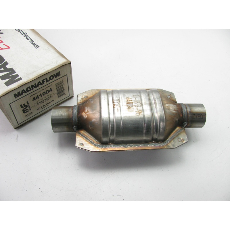 Magnaflow 441004 Universal Catalytic Converter - 2'' California CARB Compliant
