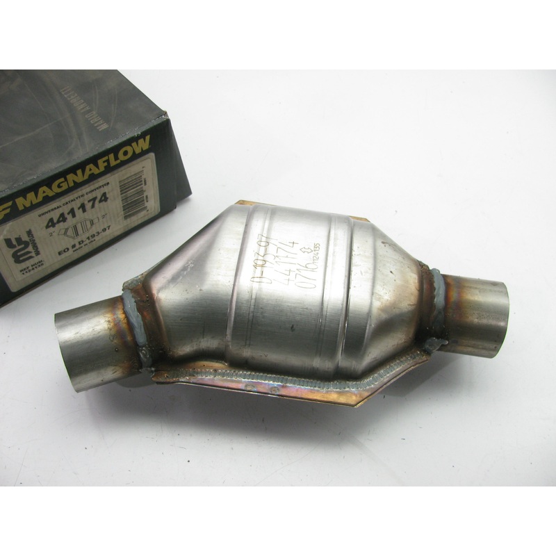 Magnaflow 441174 Universal Catalytic Converter - 2'' California CARB Compliant