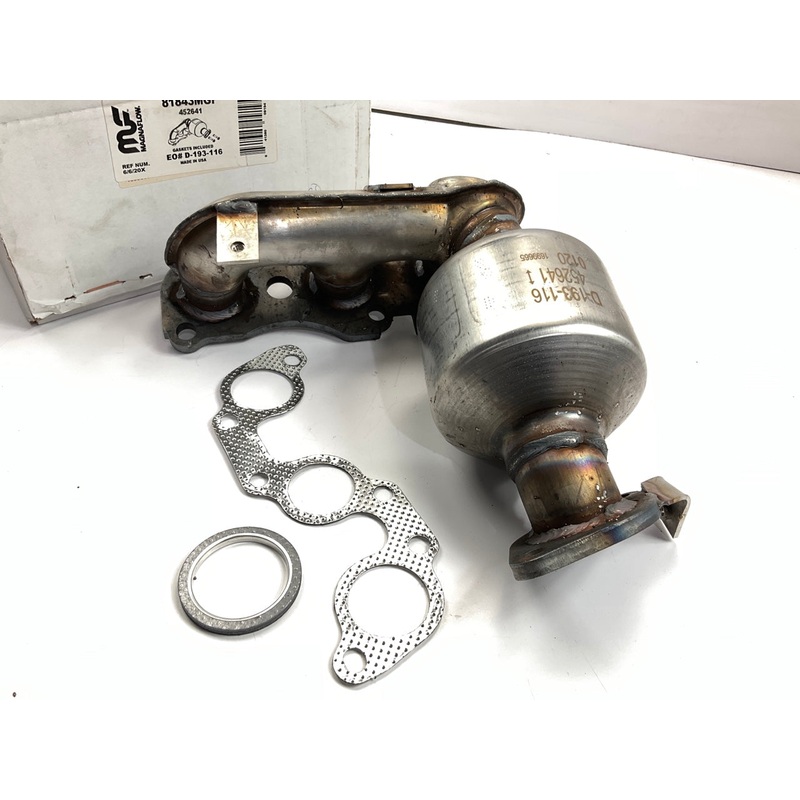 Magnaflow 452641 Direct-Fit CARB Cali. FRONT Catalytic Converter 00-04 Avalon V6