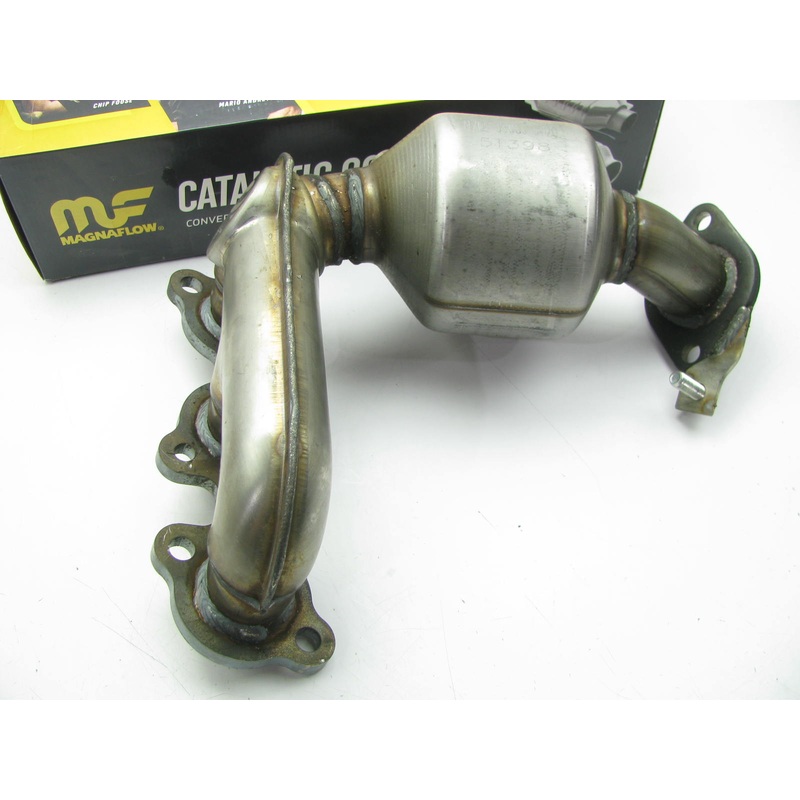 Magnaflow 50598 FRONT Direct-Fit Catalytic Converter & Manifold 04-06 Camry V6