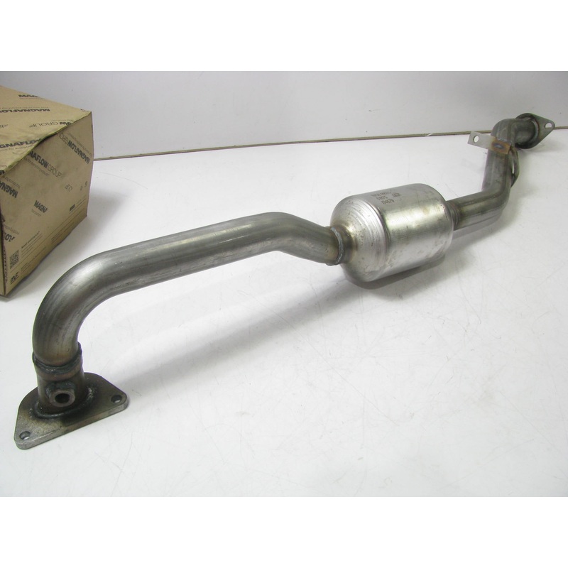 Magnaflow 51875 Direct-Fit RIGHT Catalytic Converter For 2004-05 Legacy, Outback