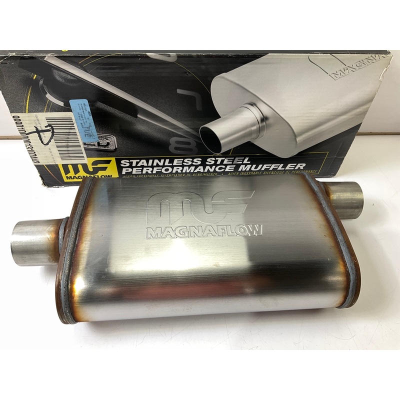 Magnaflow 11225 Stainless Steel Muffler Center 2.25'' Inlet, Offset 2.25'' Outlet