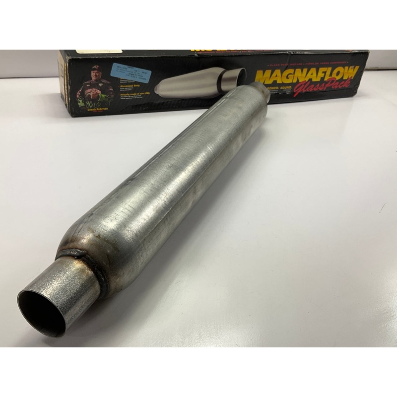 Magnaflow 18134 Glasspack Muffler - 2'' Inlet, 2'' Outlet, 26'' Long