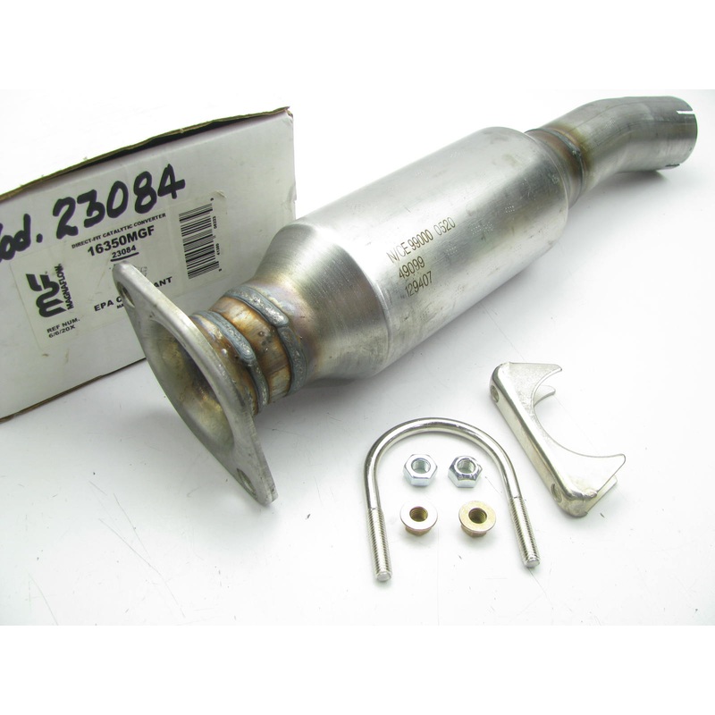 Magnaflow 23084 Rear Direct Fit EPA Compliant Catalytic Converter - 04-10 Sienna