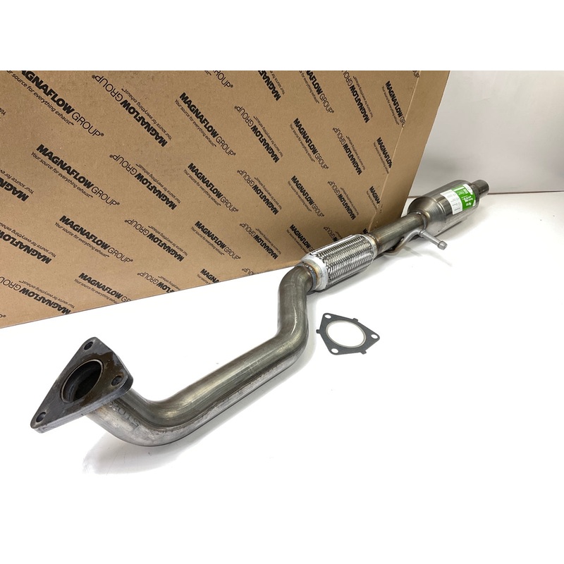 Magnaflow 23168 Direct-Fit Catalytic Converter For 2001-04 Hyundai Santa Fe 2.4L