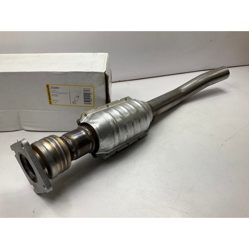 Magnaflow 23268 Direct-Fit Catalytic Converter For 2000-2002 Dodge Neon