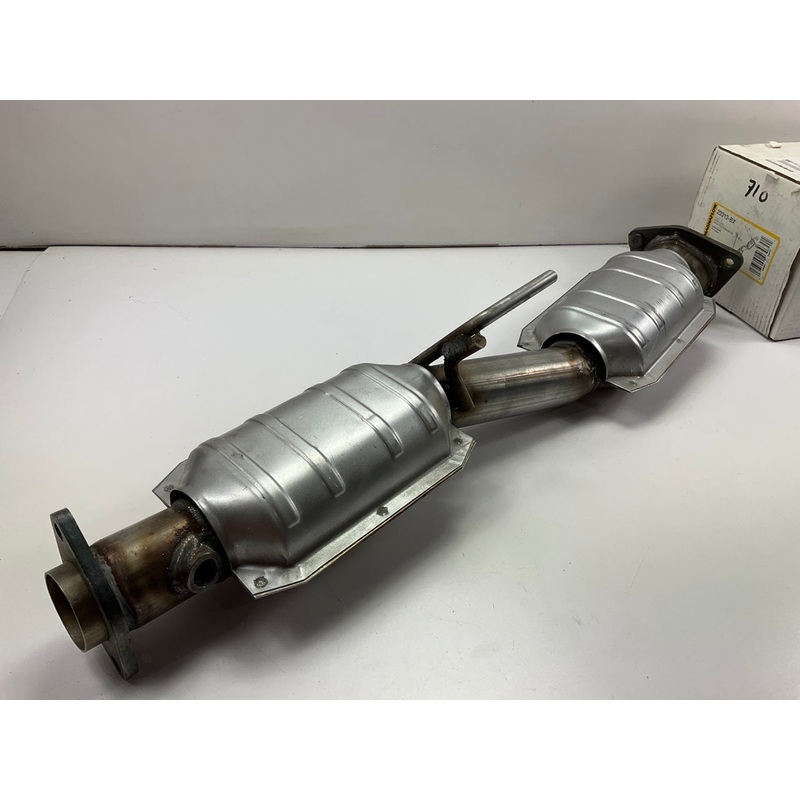 Magnaflow 23313 Direct-Fit Catalytic Converter - 95-98 Explorer 4.0L V6