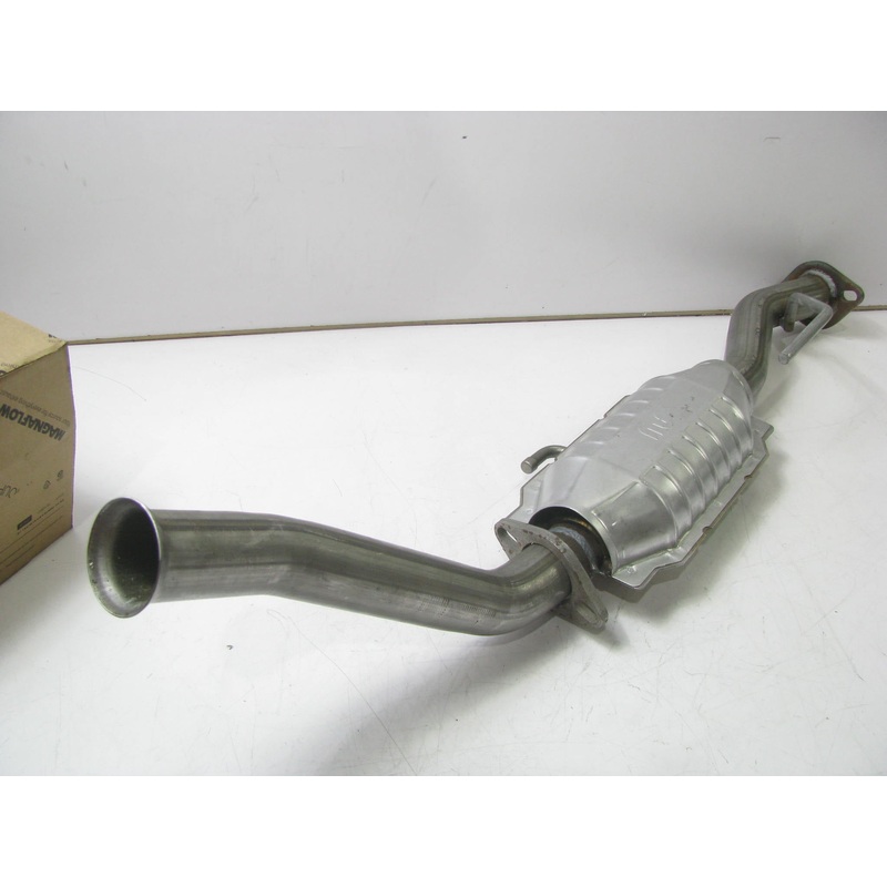 Magnaflow 23376 Direct-Fit Catalytic Converter For 1989-1994 Ford Ranger 2.3L