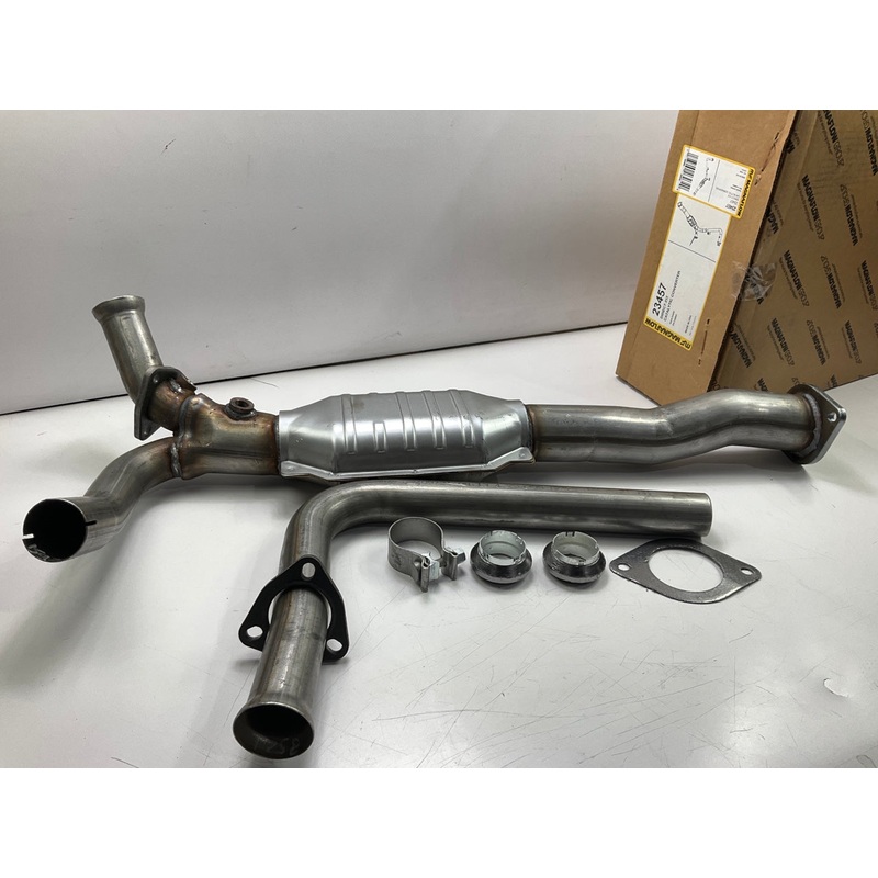 Magnaflow 23457 Direct Fit EPA Compliant Catalytic Converter