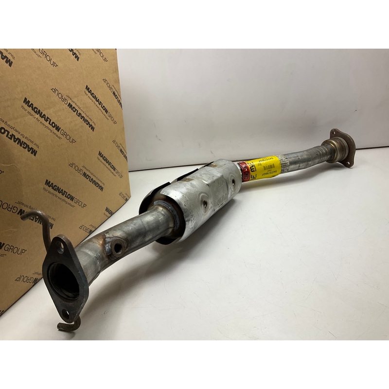 Magnaflow 23537 Direct-Fit Catalytic Converter For 1997 Buick Century, Grand Pri