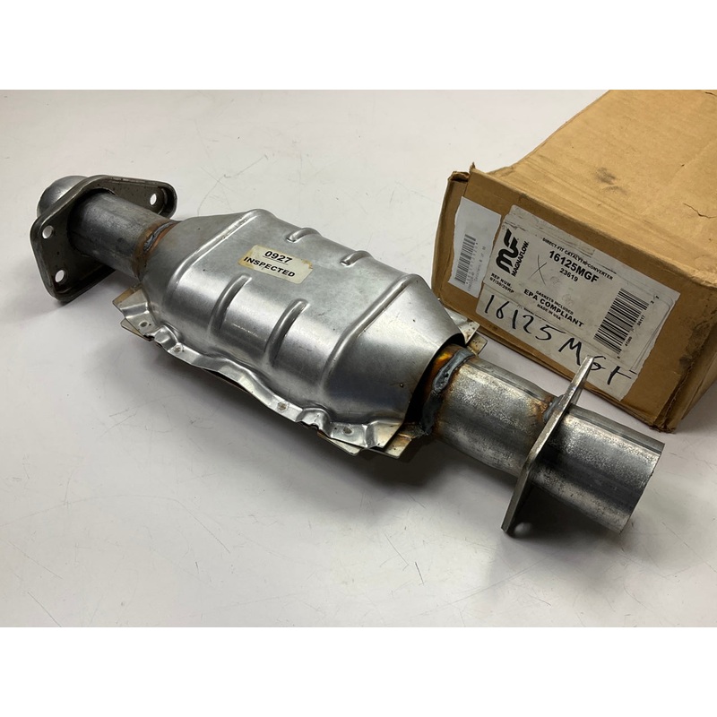 Magnaflow 23619 Direct-Fit Catalytic Converter For 1993-2002 Mitsubishi Mirage