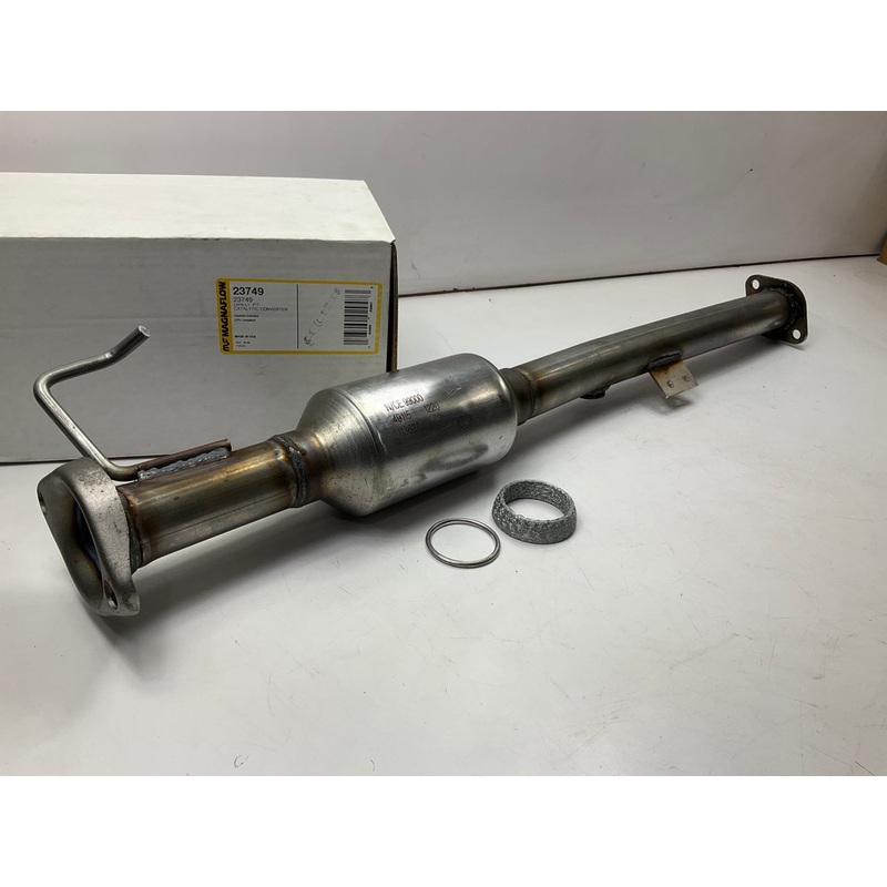 Magnaflow 23749 Direct Fit EPA Compliant REAR Catalytic Converter