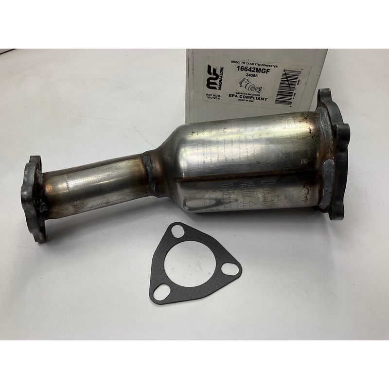 Magnaflow 24096 Direct Fit FRONT Catalytic Converter For 2001-2004 Frontier 2.4L