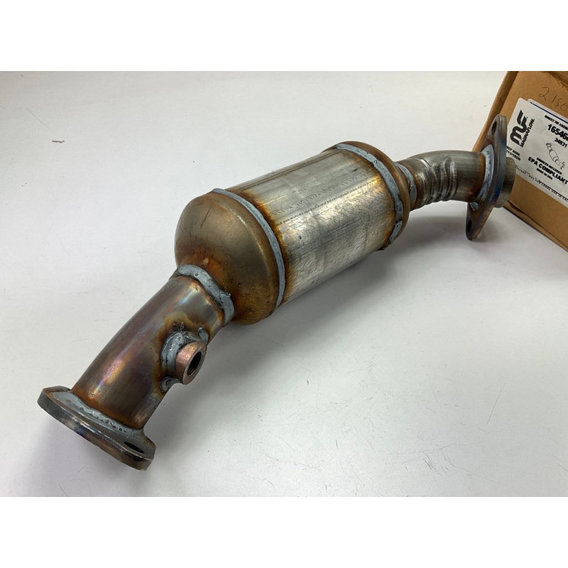 Magnaflow 24931 Direct Fit EPA Compliant LEFT Catalytic Converter 04-09 CTS