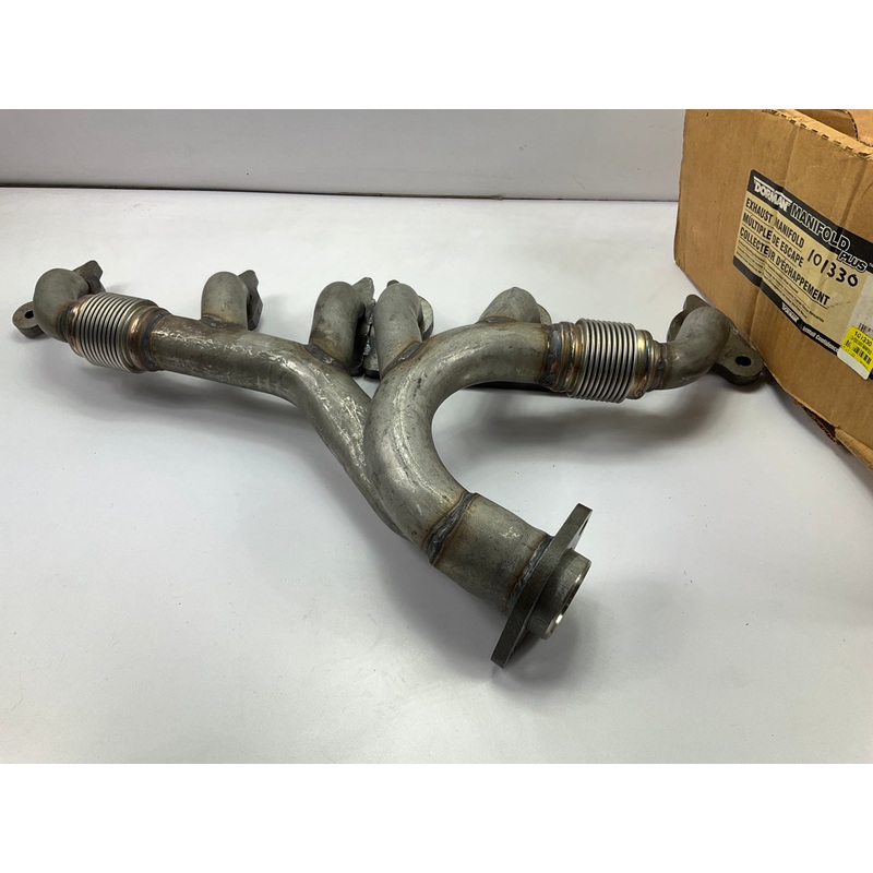 Dorman 674-196 - Exhaust Manifold - Missing Hardware And Gasket