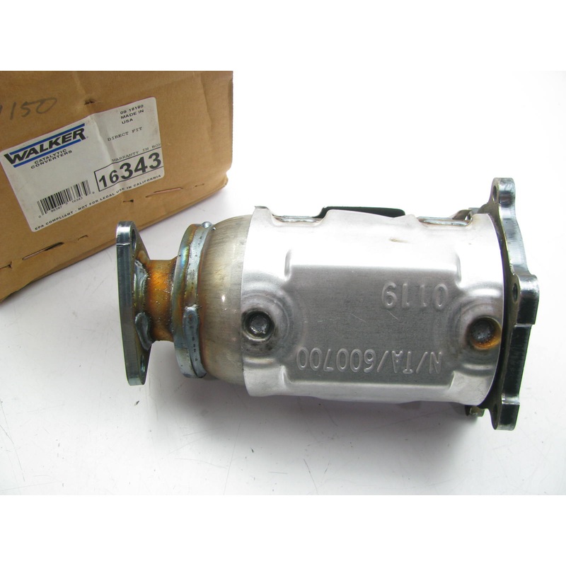 Walker 16343 Left Direct Fit EPA Compliant Catalytic Converter