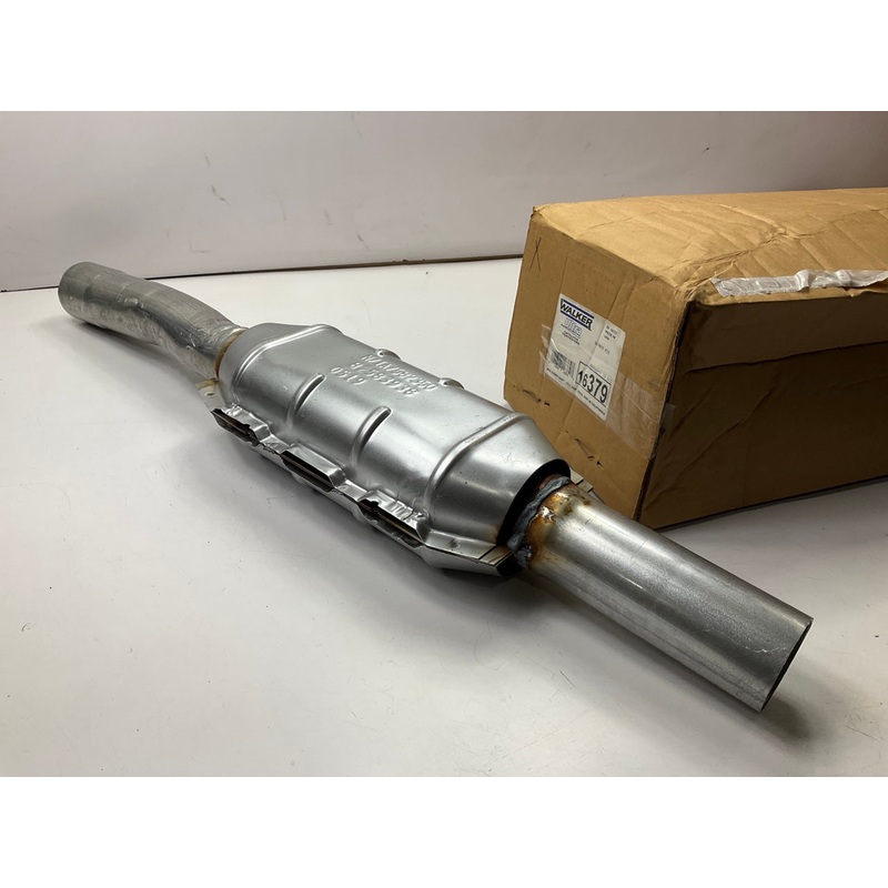 Walker 16379 Direct Fit EPA Compliant Catalytic Converter