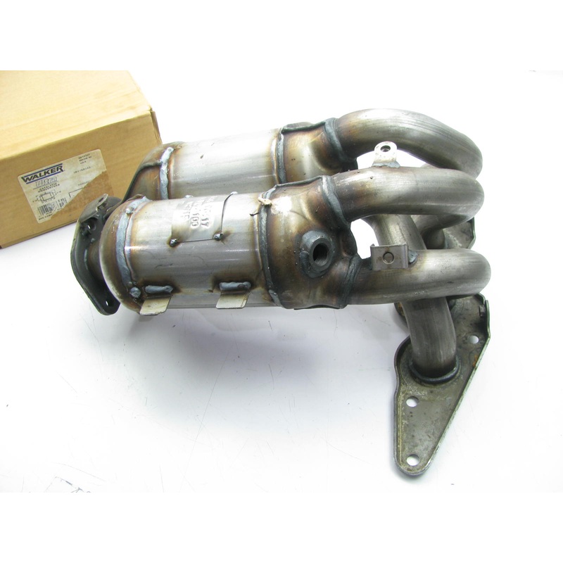 Walker 16417 Direct Fit EPA Compliant Catalytic Converter & Exhaust Manifold