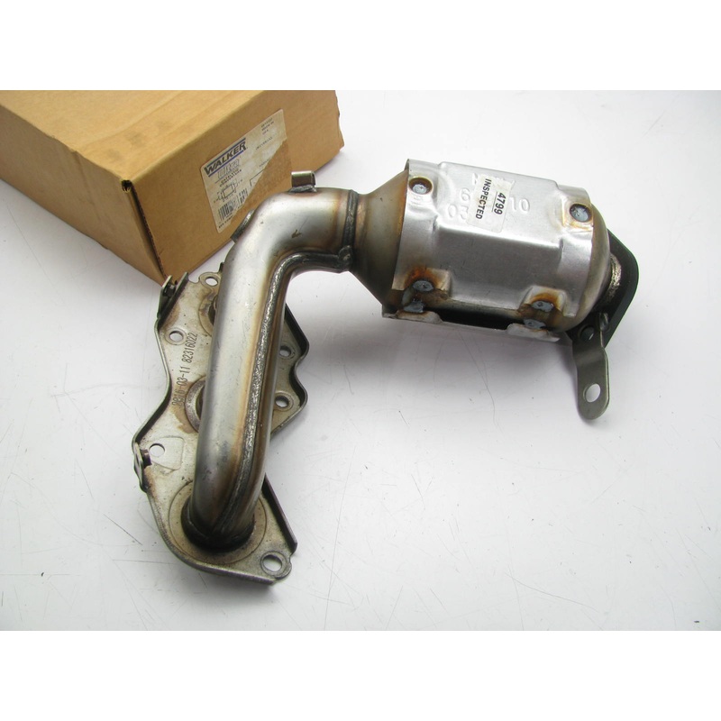 Walker 16470 Front Direct Fit EPA Compliant Catalytic Converter & Manifold