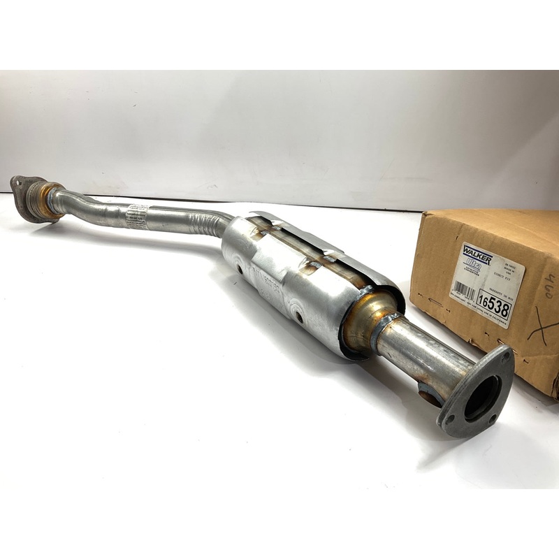 Walker 16538 Direct Fit Center Catalytic Converter - 1996 Lumina APV 3.4L V6