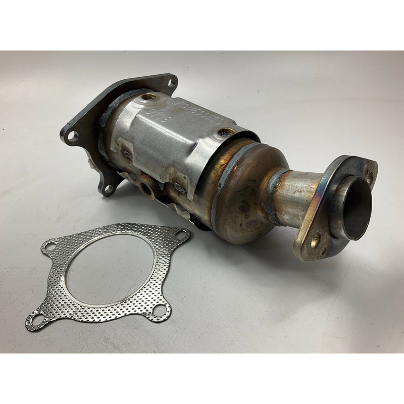 NEW UNBOXED Walker 16491 Rear Direct-fit Catalytic Converter
