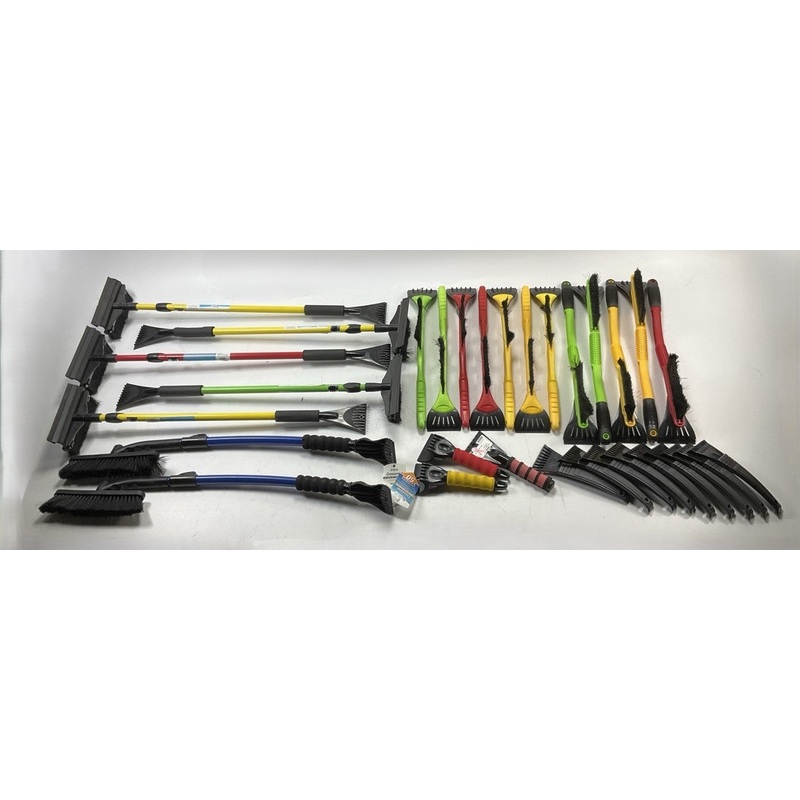 31 Pcs -  Assorted Mixed Ice Scraper & Snow Broom Brush - ICE SCRAPER Lot # 23