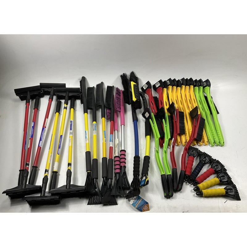 35 Assorted Mixed Ice Scrapers & Snow Broom Brushes - ICE SCRAPER Lot #1