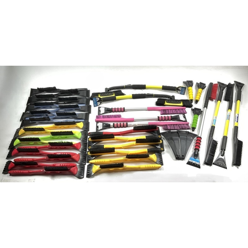 40 Assorted Mixed Ice Scrapers & Snow Broom Brushes - ICE SCRAPER Lot #14