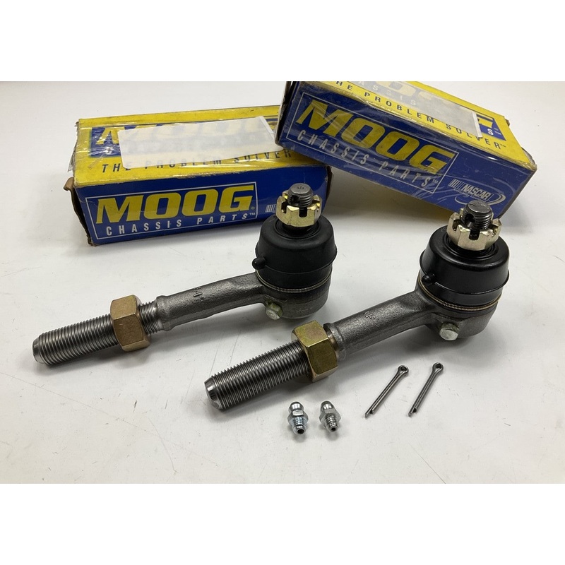 (2) Moog ES3002R Steering Tie Rod End - Front Outer