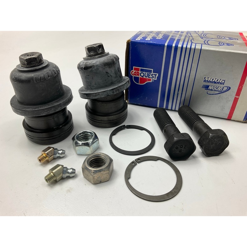 (2) Carquest K7257 Front Lower Ball Joints, Made By Moog